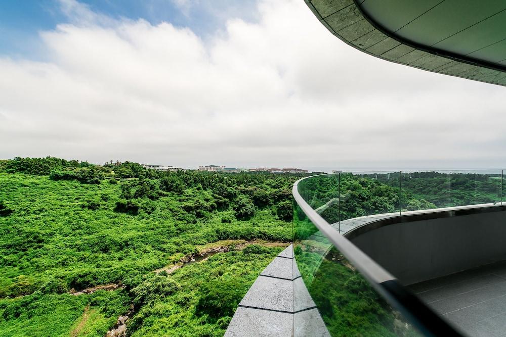 Hidden Cliff Hotel And Nature Seogwipo Exterior foto