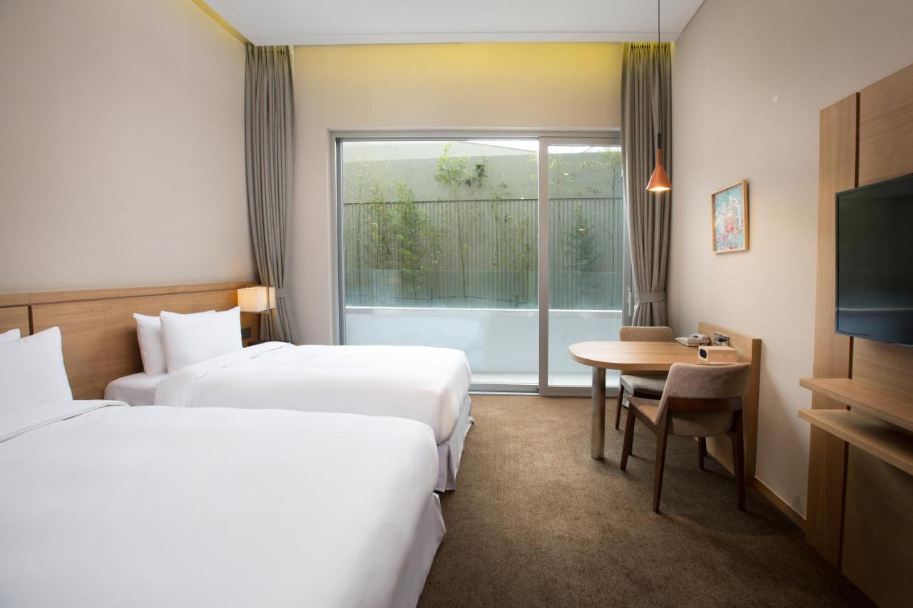Hidden Cliff Hotel And Nature Seogwipo Exterior foto